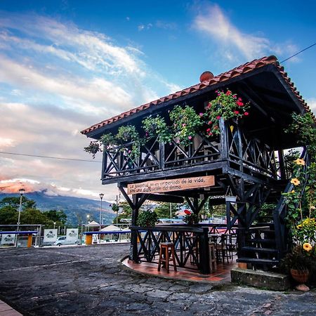 La Cabana Miraflores Extérieur photo