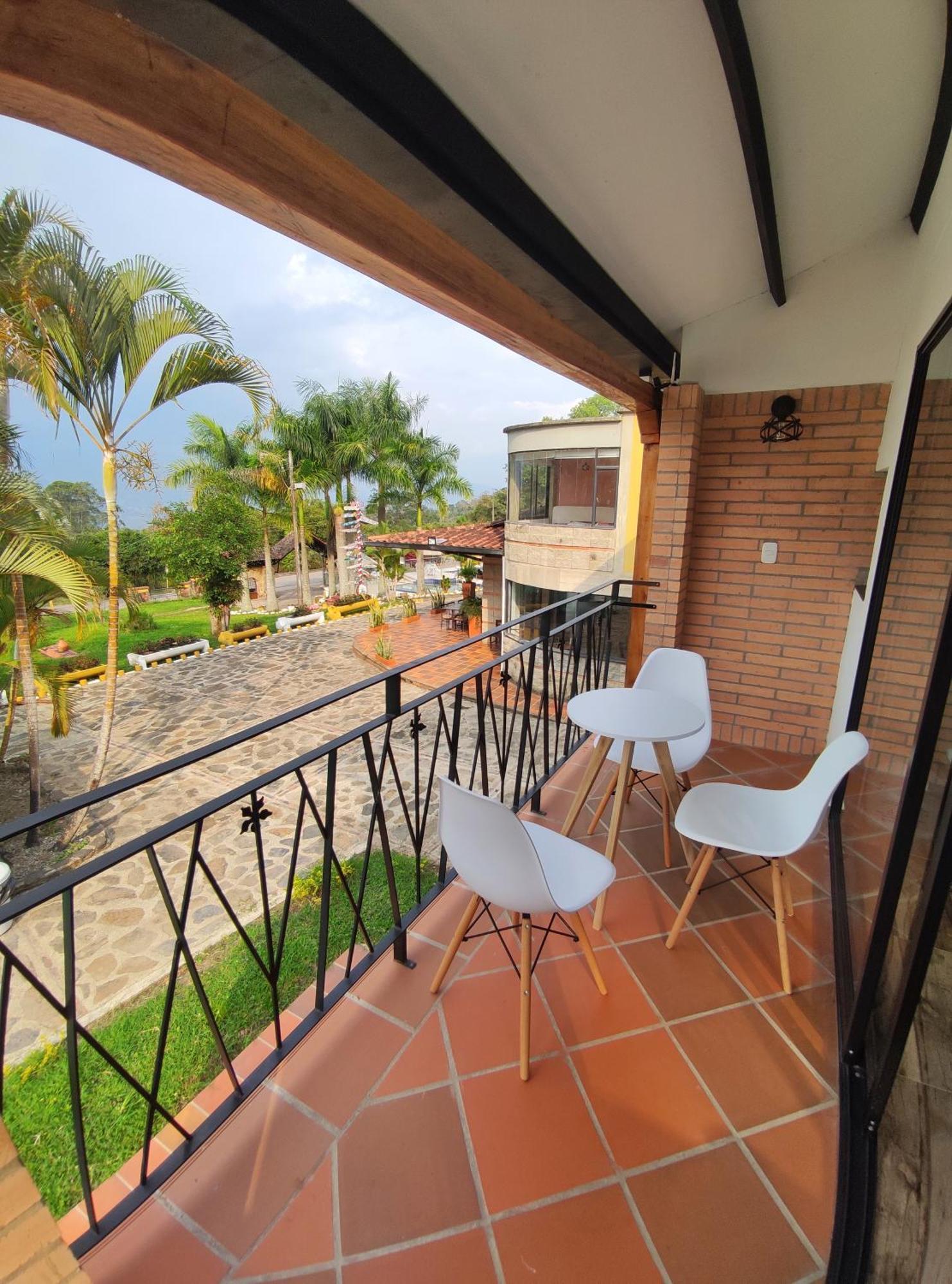 La Cabana Miraflores Extérieur photo